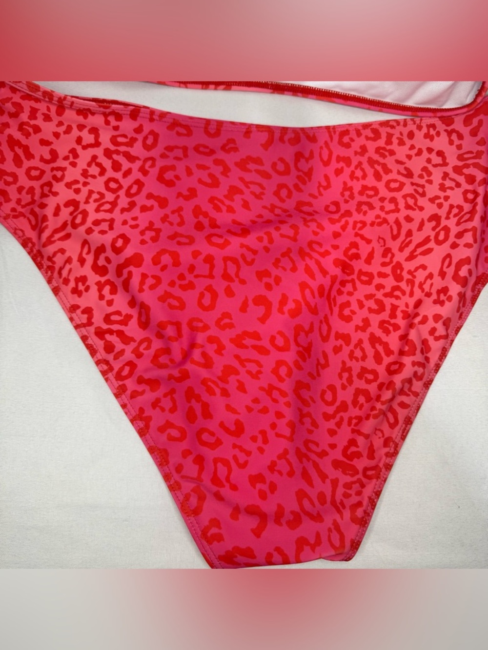 Women’s Pink Leopard Print two-Piece Swimsuit - Picture 7 of 8